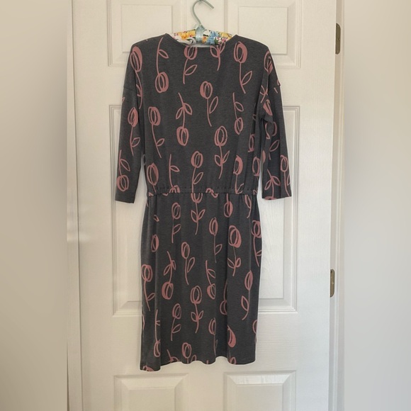 Boden Dress Hettie Tulip Pattern Gray Pink Pockets 3/4 Sleeve Elastic at Waist 6 - Picture 3 of 6
